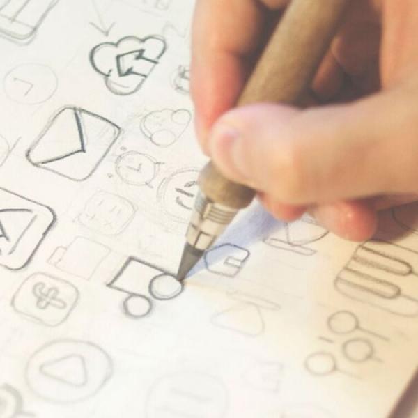Iconic Simplicity. The Vital Role of Icons
